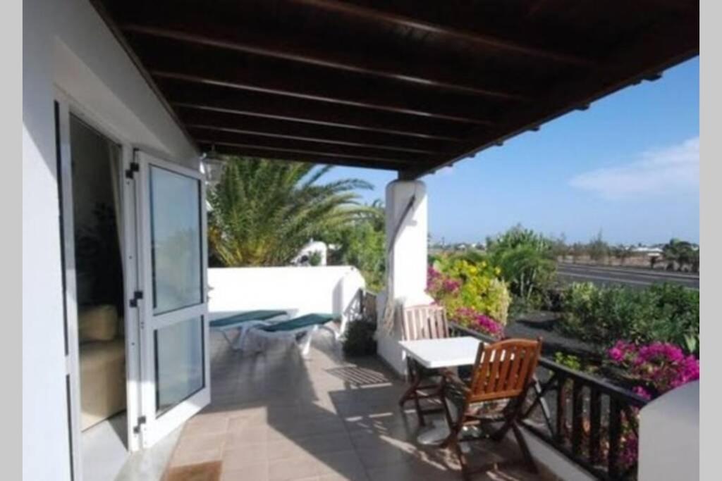 Villa Isa Sea Views Playa Blanca  Exterior photo
